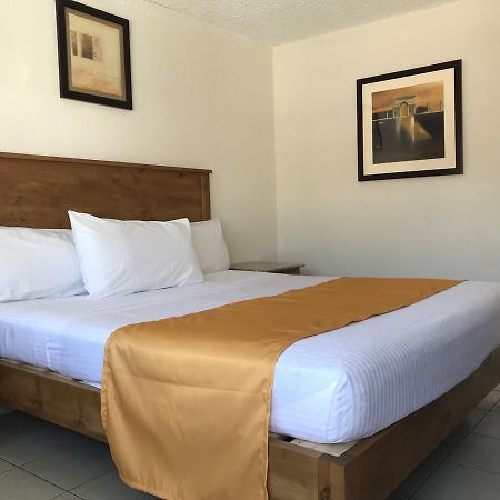 Hotel Guillen Jr Tijuana Exteriér fotografie